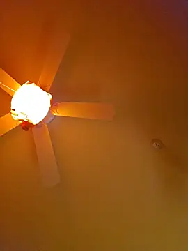 Matthew23Z online show from 11/21/25, 07:18