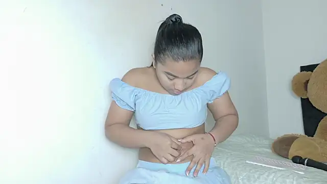 Natashaparker   online show from 05/20/26, 08:37