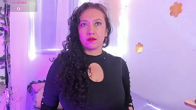 sharlot montalvo  online show from 01/09/26, 07:59