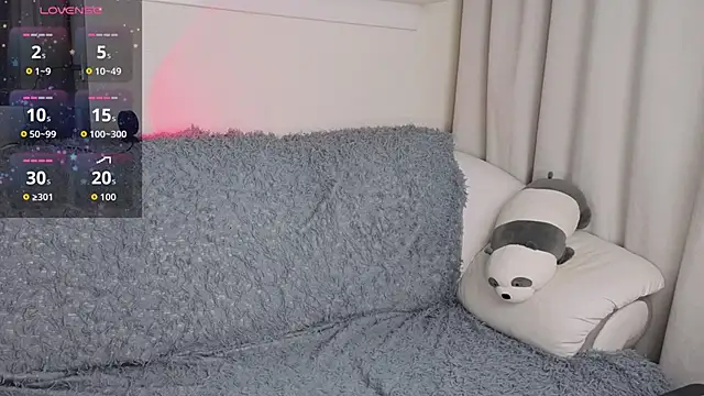 Snapshot of _Lua__ chatting on 11/21/25, 09:02 Lua online show from 11/21/25, 09:02