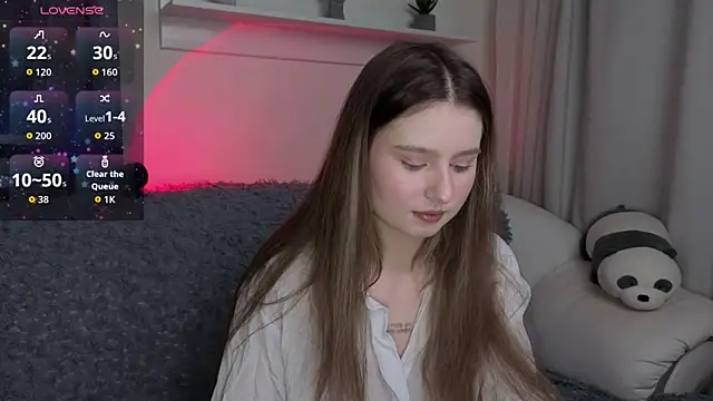 Snapshot of _Lua__ chatting on 11/27/25, 02:30 Lua online show from 11/27/25, 02:30