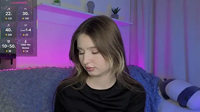  Lua   online show from 02/13/26, 10:39