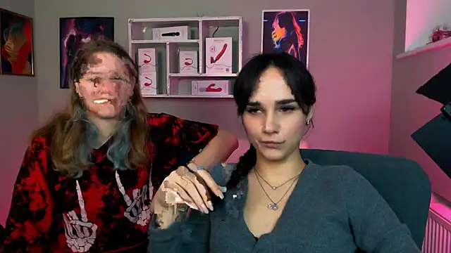 ariana ross7 online show from 12/20/25, 10:22