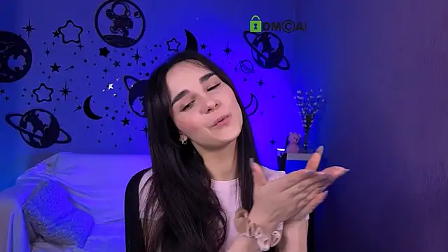 ariana ross7 online show from 04/17/26, 07:50