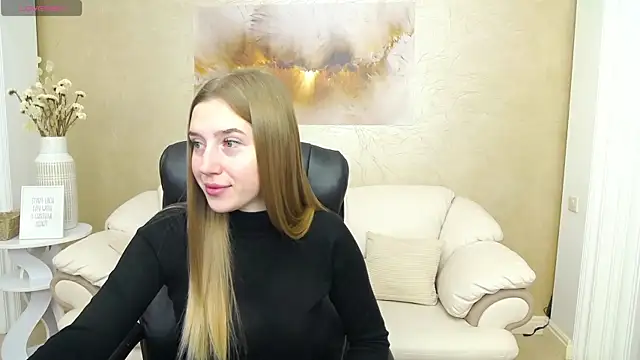 KissMe Now  online show from 11/05/25, 02:17