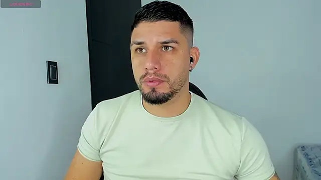 Jacob19  online show from 09/18/25, 12:51