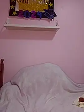 dulcefanny online show from 11/30/25, 03:54