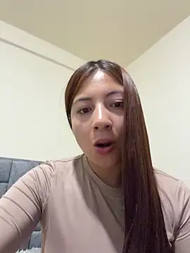 Karlee Grey1 online show from 02/18/26, 05:14