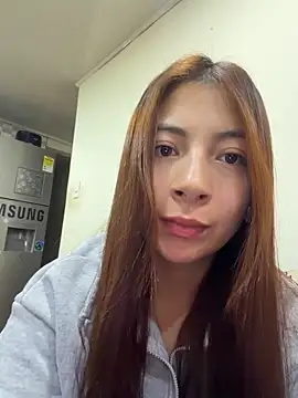 Karlee Grey1 online show from 05/22/26, 03:13