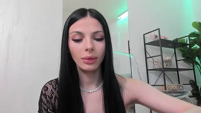 Moon Shard online show from 04/10/26, 08:02