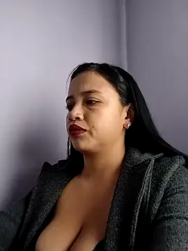 MILA  06 online show from 09/29/25, 01:49