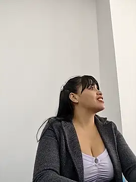 MILA  06 online show from 12/16/25, 12:21