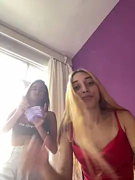 loirinhaaa online show from 04/05/26, 06:49