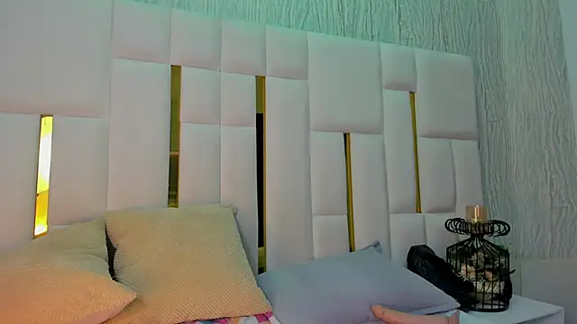 mia vy online show from 02/24/26, 07:12