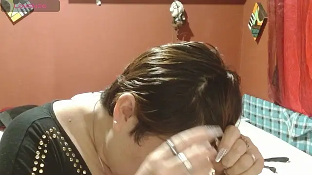 Sasharosee2 online show from 11/19/25, 12:49