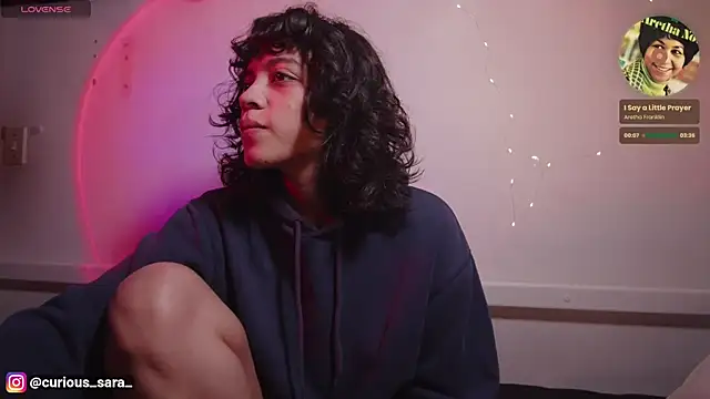 Snapshot of _curiouskitten_ chatting on 10/04/25, 04:32 curiouskitten online show from 10/04/25, 04:32