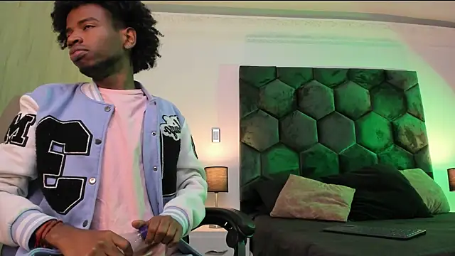 AllexJacob online show from 02/07/26, 01:04