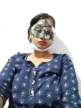 ms-naina online show from 04/04/26, 07:44