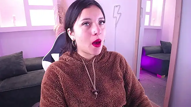 Scarlett as online show from 10/16/25, 01:45