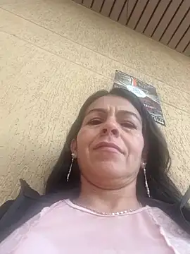 camilavargas  online show from 12/05/25, 07:10