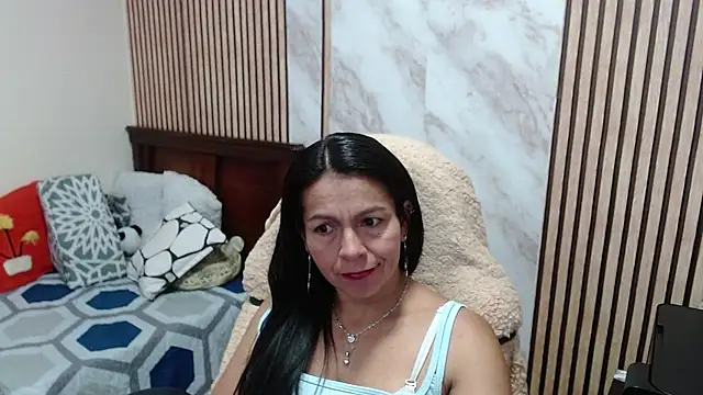 camilavargas  online show from 02/05/26, 02:22