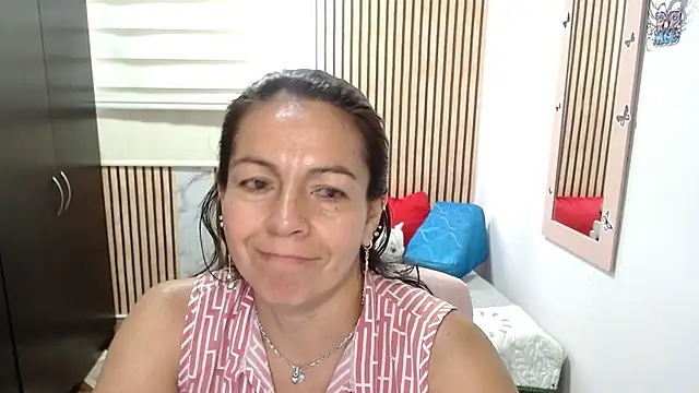 camilavargas  online show from 05/27/26, 03:09