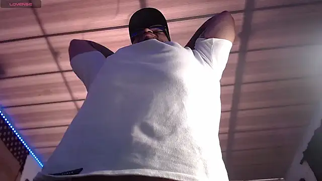 Chrys harris77 online show from 12/02/25, 06:14