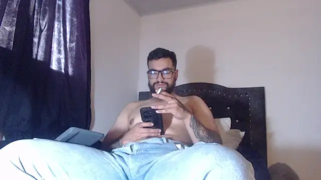 Chrys harris77 online show from 03/18/26, 06:22