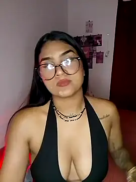 Renata Zoe online show from 11/12/25, 01:39