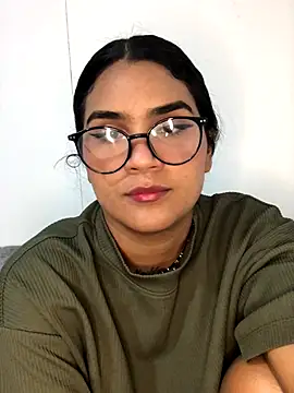 Renata Zoe online show from 11/29/25, 01:19