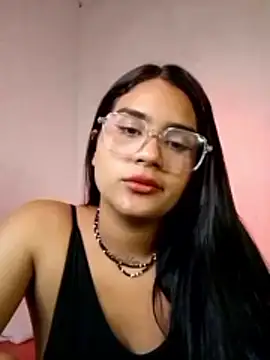 Renata Zoe online show from 12/23/25, 01:03