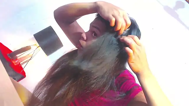 kynthy bitchy online show from 12/04/25, 12:42