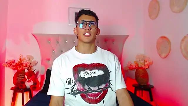 SalvadorFit online show from 11/07/25, 08:31