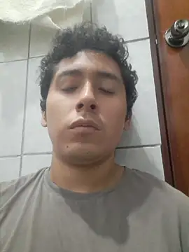 Snapshot of latinbigcock1_ chatting on 04/11/26, 02:05 latinbigcock1 online show from 04/11/26, 02:05