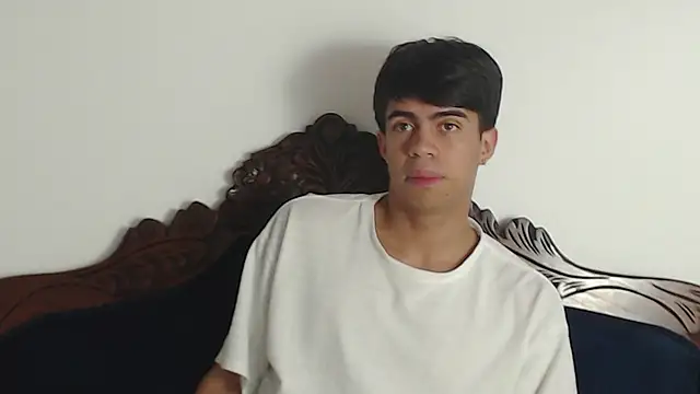 cody pipper  online show from 11/08/25, 11:54