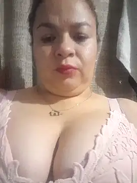 Snapshot of Amalia-sm chatting on 10/09/25, 02:53 Amalia-sm online show from 10/09/25, 02:53