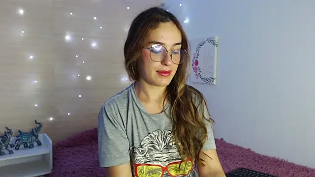 kat desiree online show from 10/13/25, 11:32