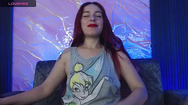 Snapshot of kat_desiree chatting on 05/14/26, 03:02 kat desiree online show from 05/14/26, 03:02