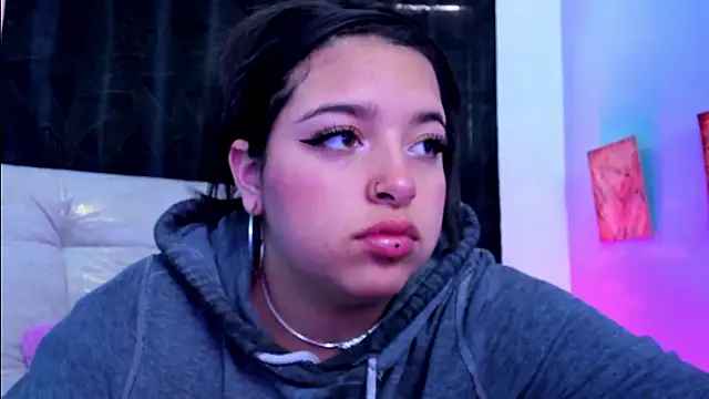 queen salomme online show from 11/29/25, 08:45