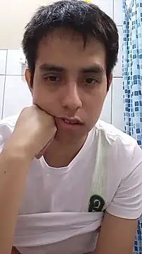 Snapshot of supguyLat chatting on 05/15/26, 09:22 supguyLat online show from 05/15/26, 09:22