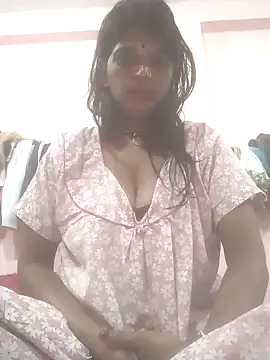 Hott cutgirl online show from 10/03/25, 11:24