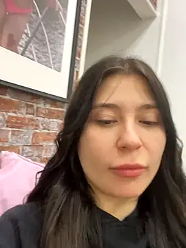 Valerie Ohara online show from 09/30/25, 04:17