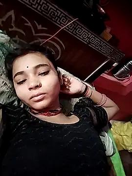 Snapshot of R_Roshni chatting on 09/29/25, 05:56 R Roshni online show from 09/29/25, 05:56