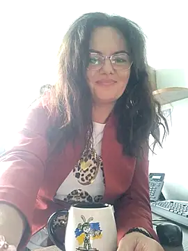 ValeriaLove43211 online show from 09/26/25, 09:02