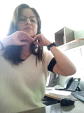 ValeriaLove43211 online show from 10/08/25, 08:01