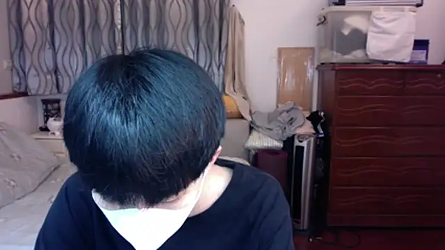 kai101010 online show from 12/21/25, 01:51