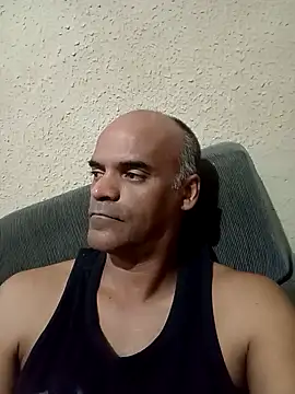 Snapshot of JeffersonRay chatting on 05/05/26, 04:20 JeffersonRay online show from 05/05/26, 04:20