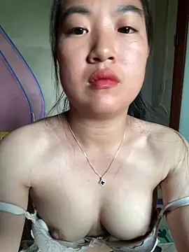Snapshot of Lina-sexyy chatting on 09/19/25, 03:08 Lina-sexyy online show from 09/19/25, 03:08
