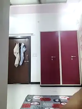 sassyishhu76 online show from 10/02/25, 08:43