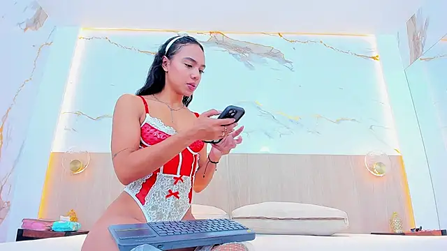 grace daviss online show from 11/20/25, 10:48